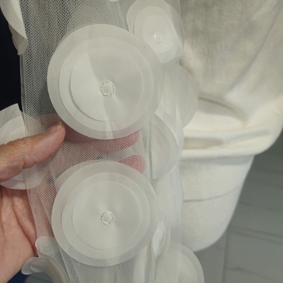 NWT Sioni Sweater White Size Sm - Picture 6 of 8